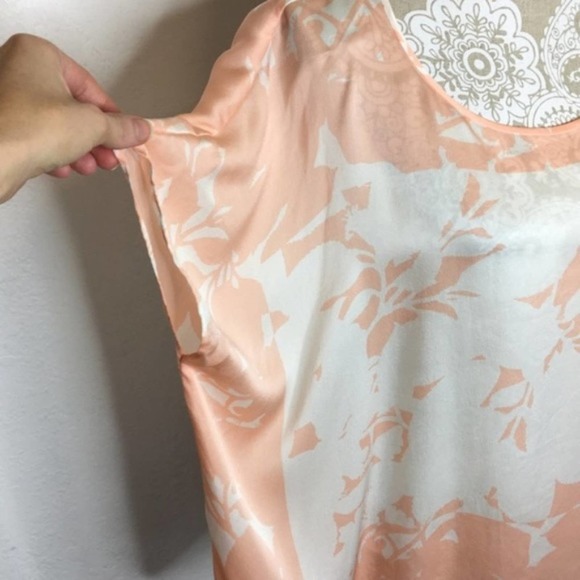 Club Monaco Draped SILK Floral Blouse SMALL ab175 - Picture 4 of 7